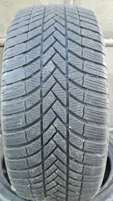 Predám 2-Zimné pneumatiky Bridgestone Blizzak 245/45 R19 - 2