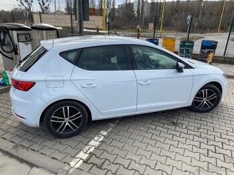 SEAT LEON 1.5 TSI 130k FR, BLACK LIMITED - 2