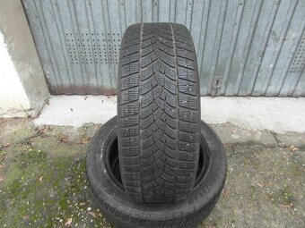 225/55 R18 - 2