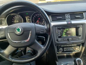 Predam skoda superb 1,6tdi.combi - 2