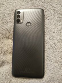 Motorola moto e40 - 2