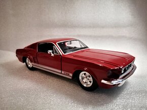 Predám Ford Mustang 1967, 1:24, Maisto - 2