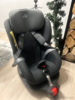 Autosedačka Britax Romer dualfix - 2