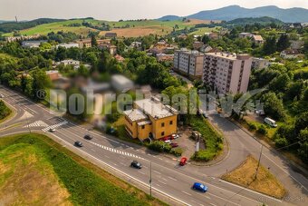 PREDAJ: Polyfunkčný objekt na križovatke, 1251 m2, Banská Št - 2