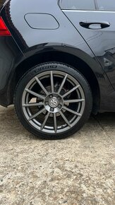 VW ROTARY 225/40/r18 - 2