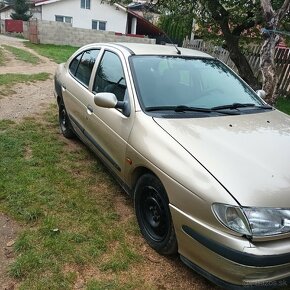 Renault megane classik 1 - 2