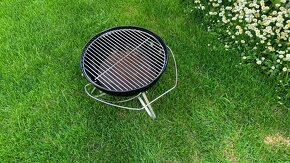 Predám originál prenosný grill Weber Premium smokey joe - 2