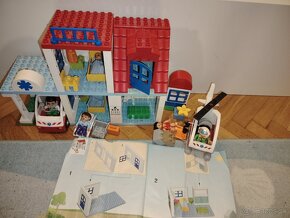 Lego duplo 5695 nemocnica, sanitka - 2