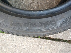 Predam 2ks zimne 235/45 r17 - 2