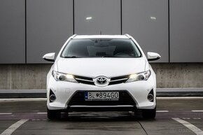 Toyota Auris Touring Sports 1.6 Valvematic Active - 2