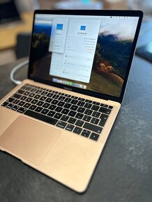 MacBook Air Rose Gold  2019 - 2