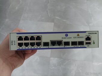 Alcatel Lucent OS6250-8M - 2