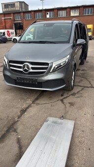 Mercedes Benz V300d 4-Matic Edition - 2