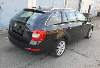 Škoda Octavia Combi 2.0 TDI Elegance/Style DSG - 2