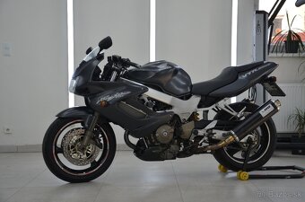 Honda VTR 1000 - 2