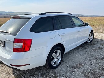 Skoda Octavia Combi 2019 1.6Tdi DSG 7 - 2