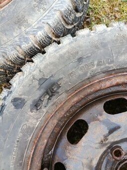 Pneumatiky 195/65R 15 na plechacoch5x100. - 2