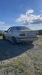 BMW E36 318IS - 2