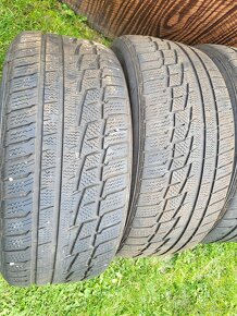 Zimne pneumatiky 225/40 r18 - 2