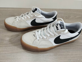 Nike SB Pogo Zoom 44 - 2