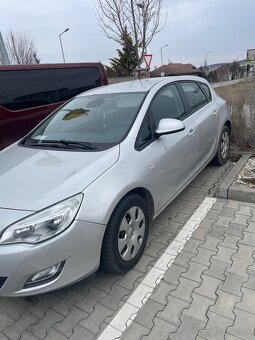 Opel Astra J - 2