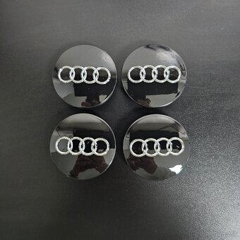 ✅AUDI✅STREDOVE KRYTKY KOLIES, 68 MM - 8D0601170 - 2