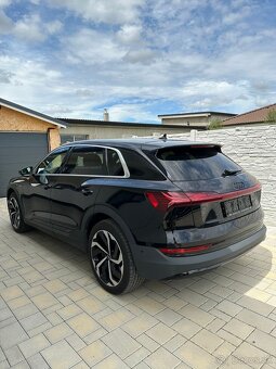 Audi e-Tron 50 2021/06 230kW Quattro v zaruke - 2