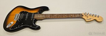 Squier stratocaster - 2