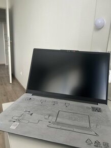 Lenovo ideapad slim 3 15ian8 - 2