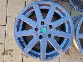 Skoda 5x112 R16-Mam pneu... - 2