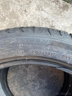 Michelin 215/45 R17 zimné pneu - 2