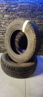 235/65 R16C M+S - 2