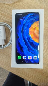 Huawei P30 6gb/128gb, nabíjačka, ochranné sklo, krabička - 2