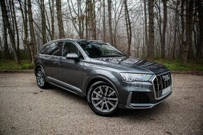 Audi Q7 55 3.0 TFSI e PHEV S line quattro tiptronic - 2