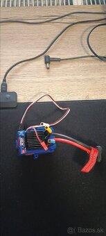 Predam Traxxas Motor s riadiacou jednitkov - 2