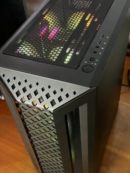 PC- RX 7600/ Ryzen 5 5600x/32gb ram/ 1tb nvme Ssd - 2