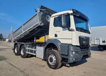 MAN TGS 35.520 6X6 BB CH nafta 382 kw - 2