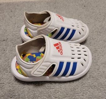 Adidas sandále - 2