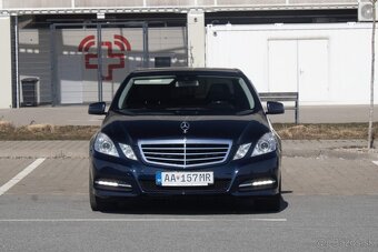 Mercedes-Benz E trieda Sedan 300 CDI BlueTEC HYBRID Classic - 2