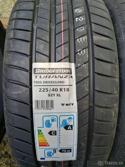 225/40 R 18 letné. - 2