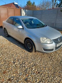 Rozpredam VW Jetta 1.9Tdi 77kw BXE BLS - 2