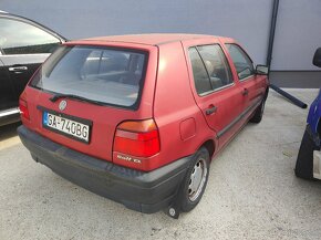 Volkswagen Golf 3 - 2