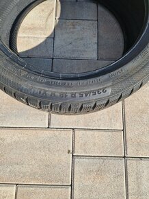 Zimne pneu 235/45 r18 XL continental - 2