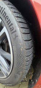 Continental 235/40 R19 96V - 2