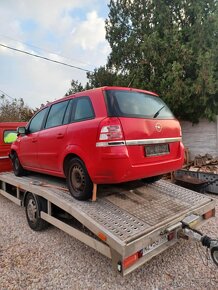 Rozpredám Opel Zafira B 1.9Cdti 88kw automat - 2