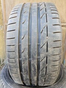 Predám 2-letné pneumatiky Bridgestone Potenza 245/40 R17 - 2