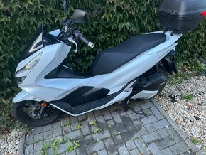 Na predaj skúter Honda PCX 125 biela 2020 - 2