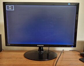 21,5" monitor LED Samsung LS22X3H - 2