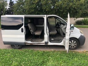 Opel Vivaro 2.5 CDTI - 2