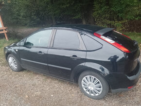 Predám Ford FOCUS 1.6 2006 benzín+LPG - 2